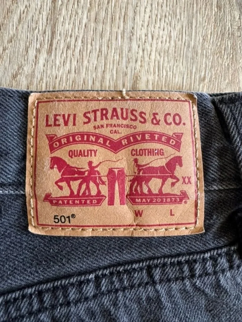 Levi's 501 Original 100% Cotton Black Button Fly Cut Off Jean Shorts Size 34